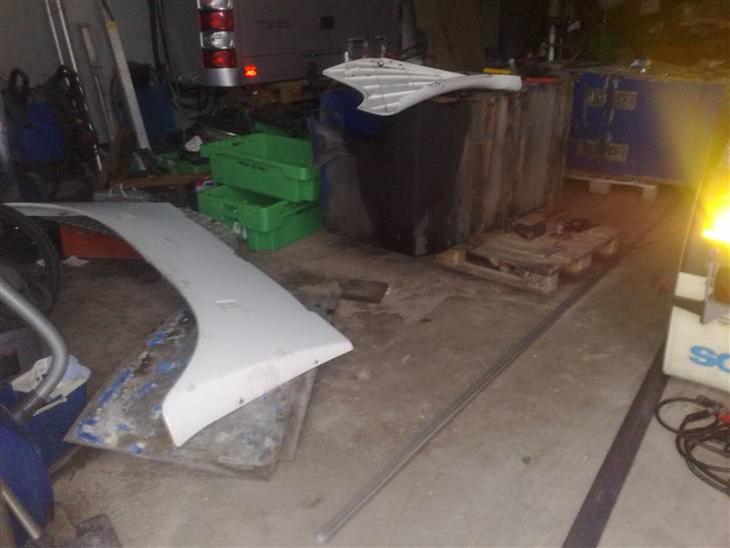 {{currentPhoto.altText}} billede {{currentPhoto.number}}