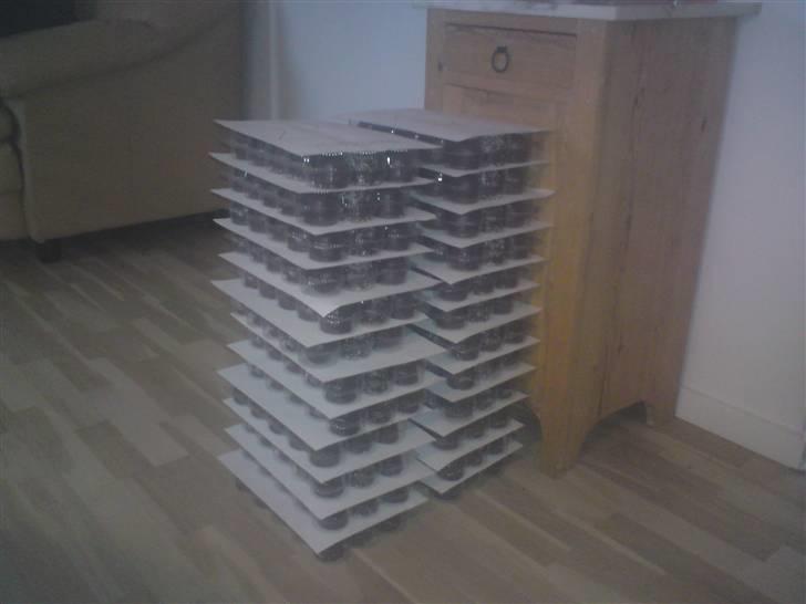 Chokolade julekalender for mænd! - 24 kasser flødeboller klar til og blive en julekalender!... billede 1