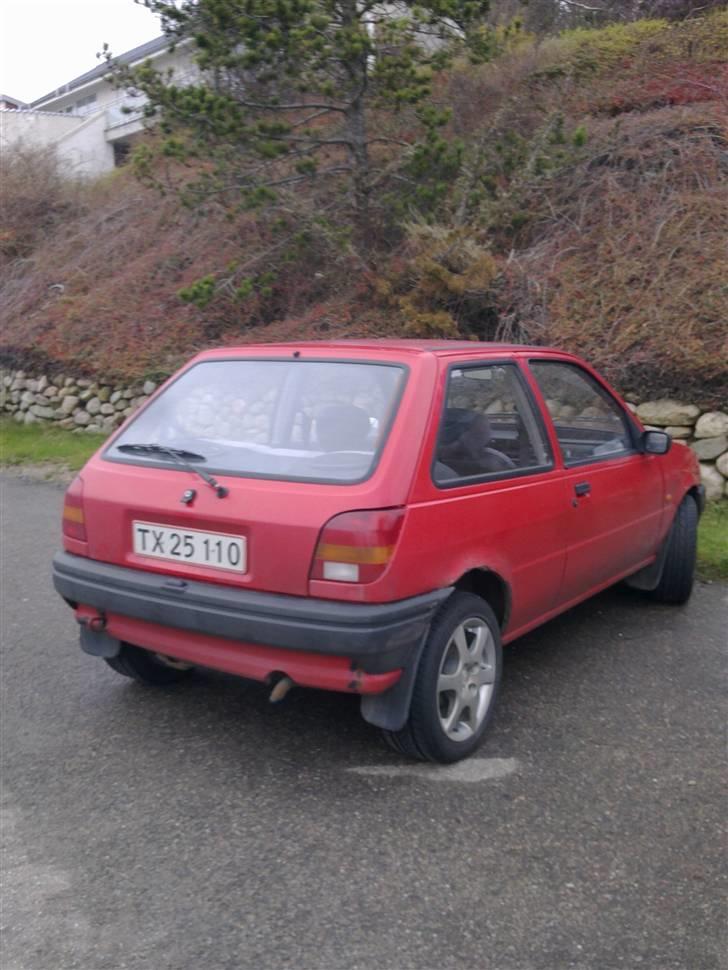 Ford Fiesta 95' billede 4