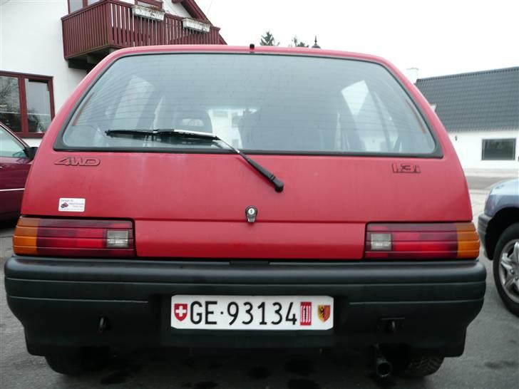 Daihatsu Charade 1.3-16V EFI - G112 - 4WD - Ja direkte import fra Sweitz af, dernede bruger man dem kun om vinteren når man skal op i bjergene og stå på ski elelr som nødbiler, derfor har de et utrolig lavt Km. tal veldokumenteret med servicebog og det hele. billede 8