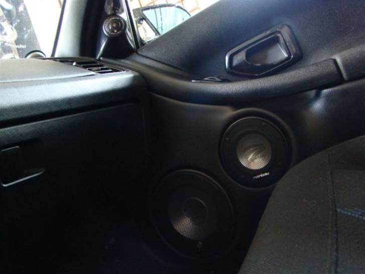 Glasfiber Dørsider - Monteret og spiller pisse godt:-) billede 3