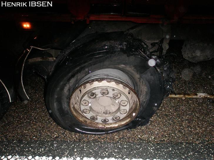 Aktiv Containerservice - Det der, er da bare sur røv, og så en tirsdag aften.. Det tog næsten 3 timer inden vi kom videre.. billede 37