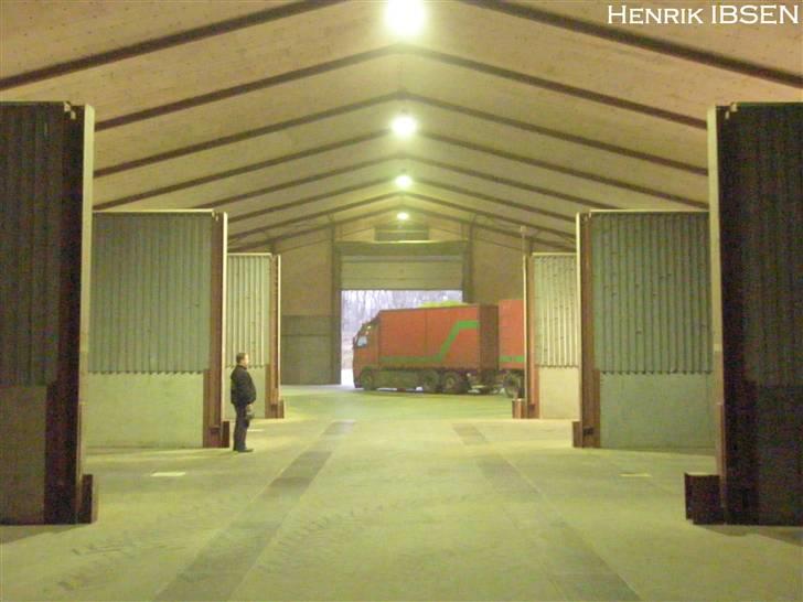 Aktiv Containerservice - Ved at få græsfrø på, ved Katholm Gods, ude ved Grenaa billede 43