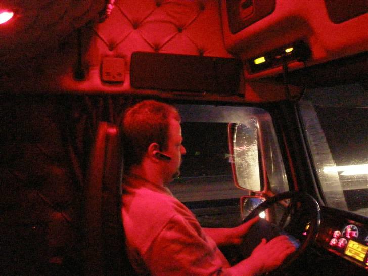 Aktiv Containerservice - På vej hjem for at holde weekend... billede 103