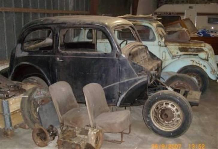 1953 Ford Anglia E494A Sort billede 1