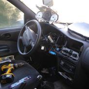 MIn Ford Escort 1,6i CLX st. car