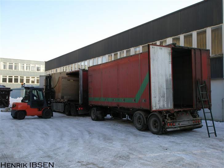 Aktiv Containerservice - Ved at få læs på, ved Båtservice i Mandal billede 161