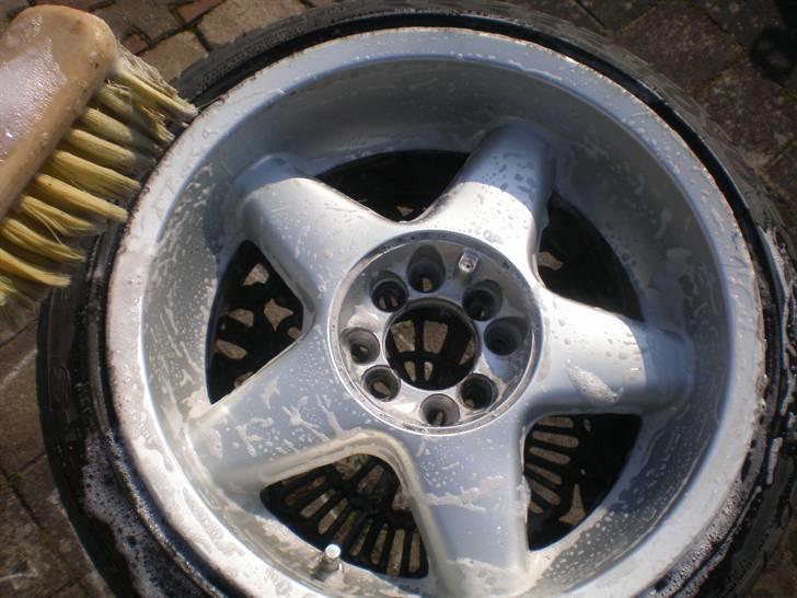 Renovering af fælge take 1 - En god gang vask billede 2