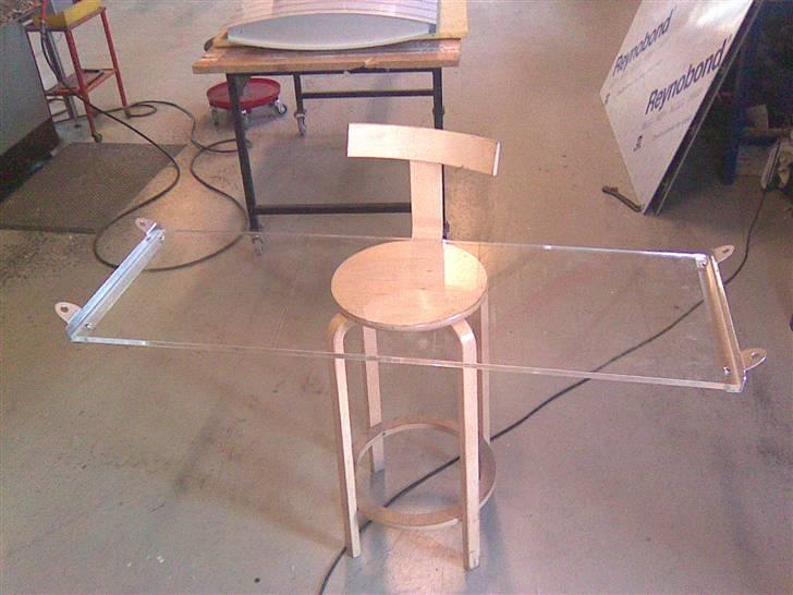 Lidt forskellige ting jeg har lavet.. - Acrylplade til Dj pult, til ophæng i X-stativ. billede 8