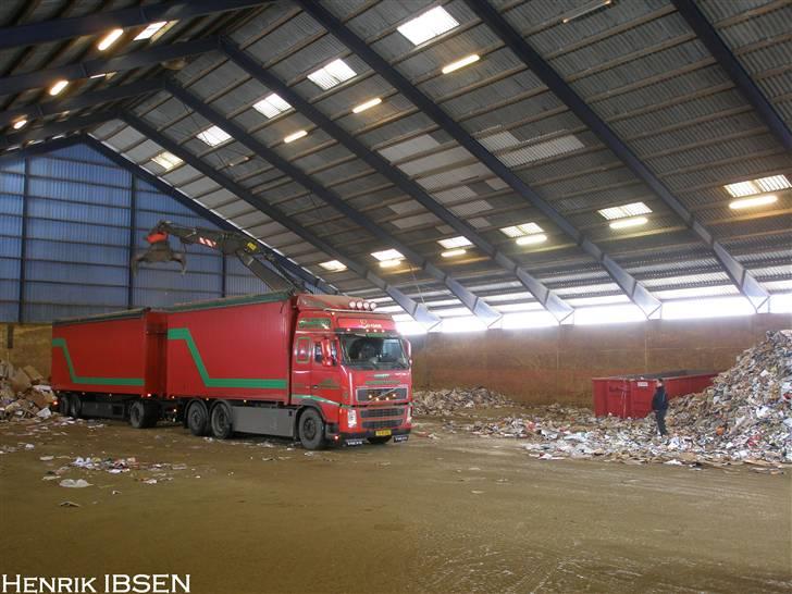 Aktiv Containerservice - Så skal vi ha et læs aviser på billede 186