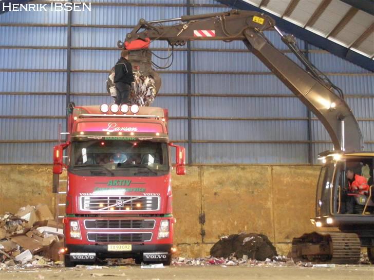 Aktiv Containerservice - Så skal vi ha et læs aviser på billede 189