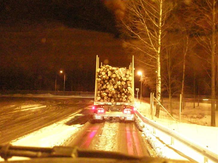 Aktiv Containerservice - Lige en tur på vægten billede 197
