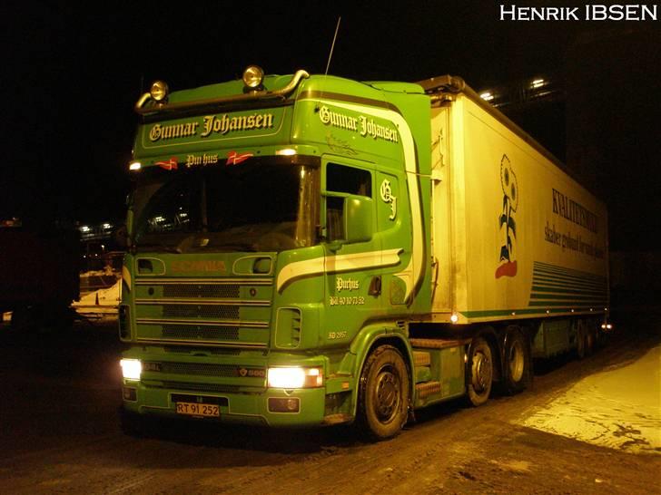 Aktiv Containerservice - Ankom en dansker mere, med aviser på billede 202