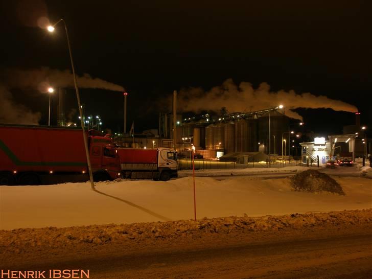 Aktiv Containerservice - Fredag morgen ved Lantmännen i Norrköping hvor vi skulle ha et læs klidpiller på billede 207