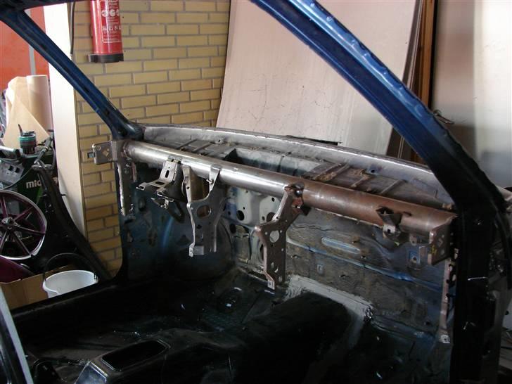 Golf 2 syncro projekt  - D.16-1-10 Så blev instrumentbordet tilpasset og færdig det har næsten taget en månede sammenlagt med det hele da alt skal laves om. billede 55