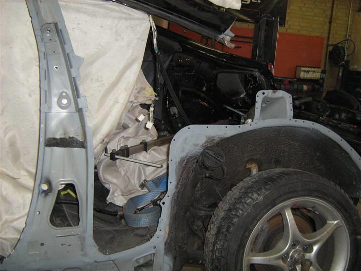 Genopbygning af Toyota Celica fra forsikring billede 12