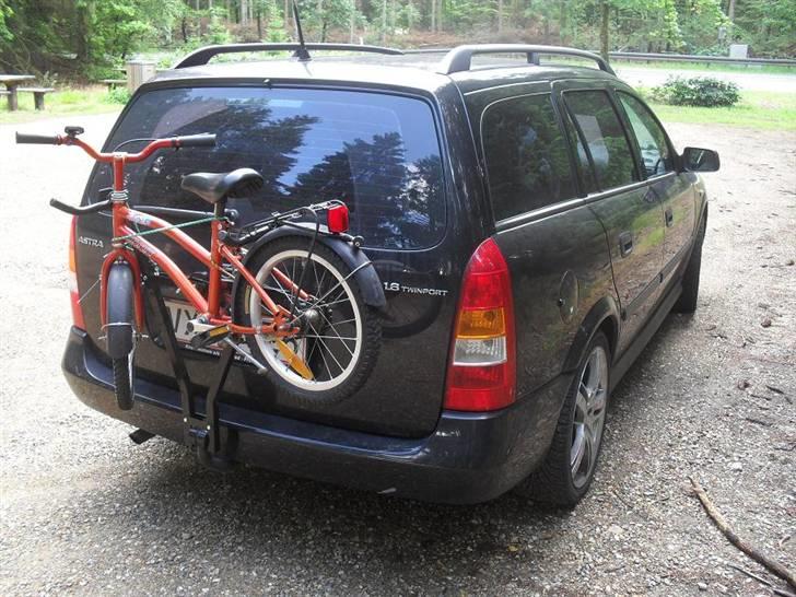 Opel Astra 1,6 16V Comfort Twinport st.car - SOLGT billede 5