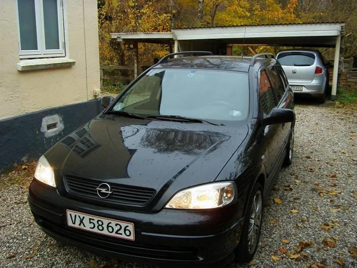 Opel Astra 1,6 16V Comfort Twinport st.car - SOLGT billede 7