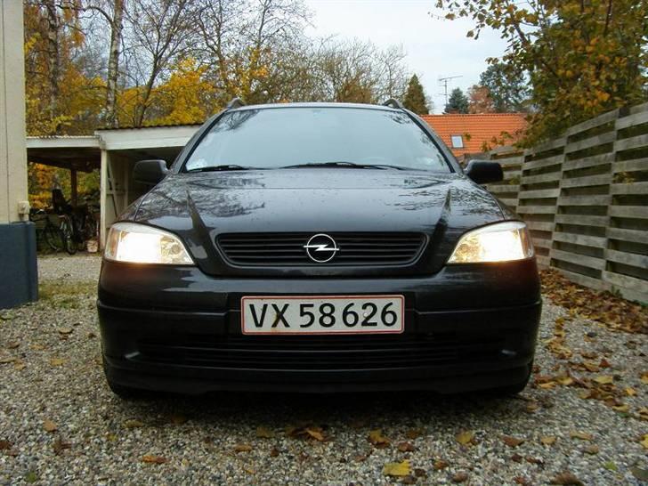 Opel Astra 1,6 16V Comfort Twinport st.car - SOLGT billede 13