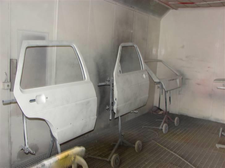 Golf 2 syncro projekt  - D.4-2-10 døre og klapper har fået epoxy billede 65