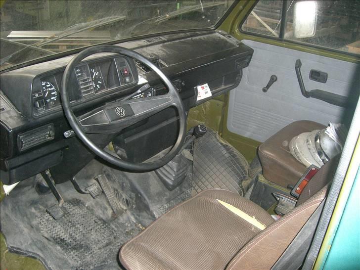 Vw caravelle æ' party bus - Der kommer jeg til at sidde rigtig mange timer, mens de andre larmer bagi hehe billede 9