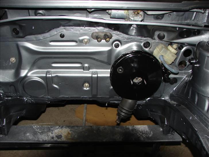 Golf 2 syncro projekt  - D.27-2-10 .så er jeg startet med at samle bilen billede 74