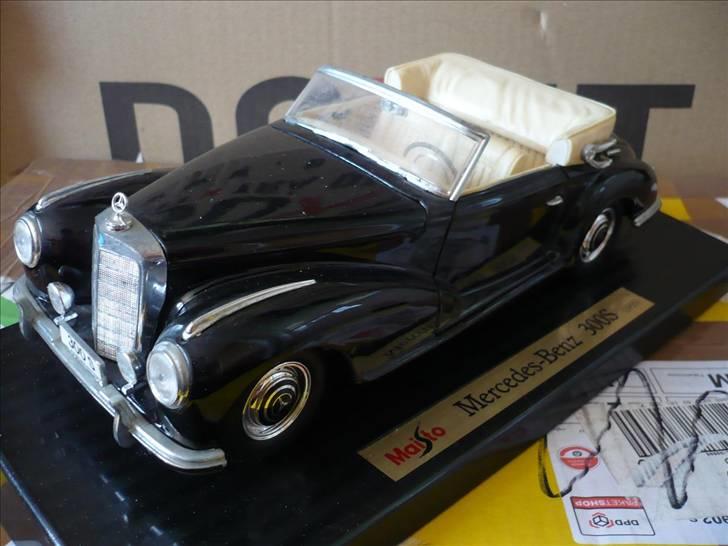 Mine modelbiler 1:18 - Mercedes 300 billede 112