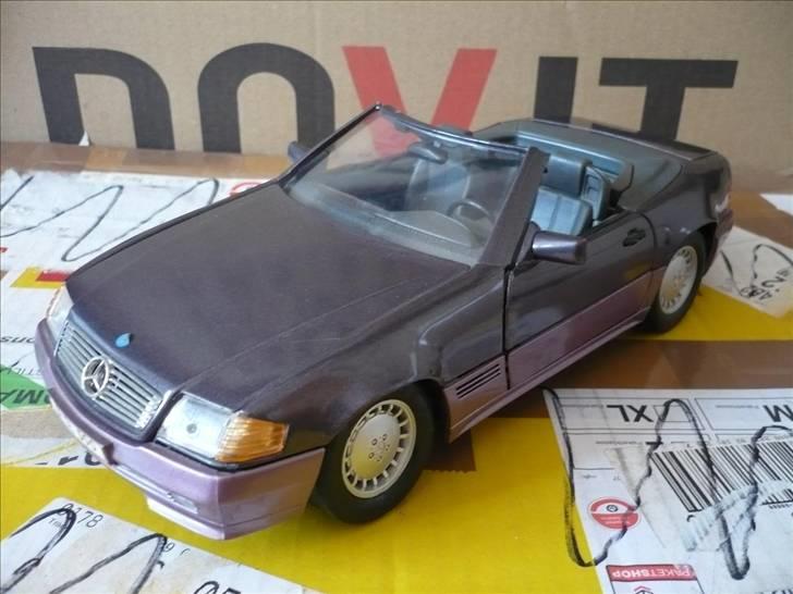 Mine modelbiler 1:18 - Mercedes 500 sl billede 125