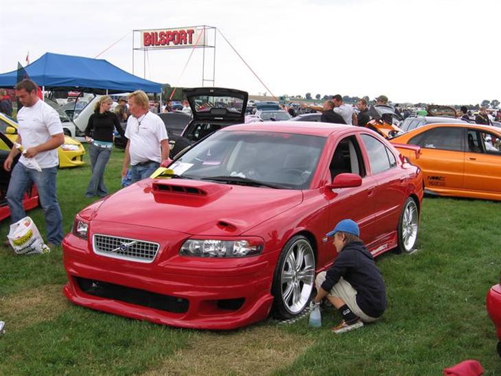 {{currentPhoto.altText}} billede {{currentPhoto.number}}