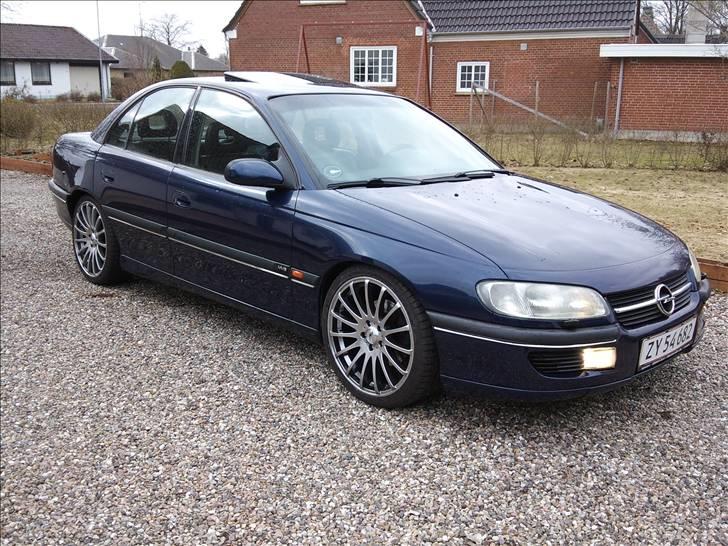 19" AEZ Xylo på Omega MV6 billede 1