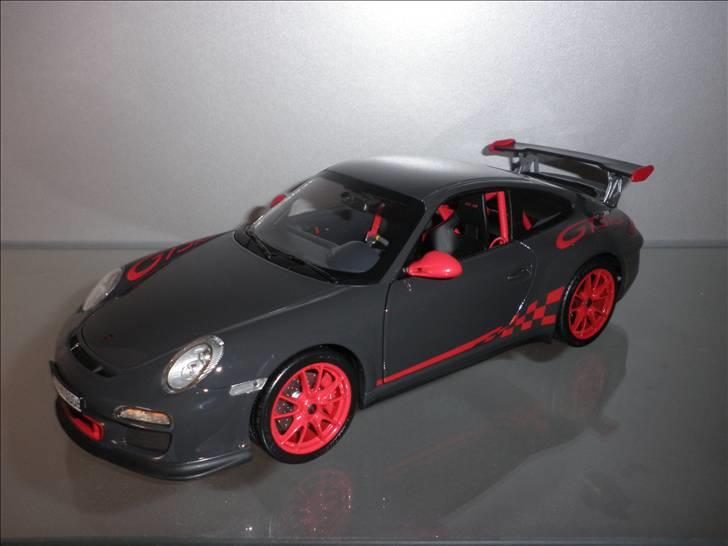 Modelbiler 1:18 1:43 1:87 m.m. - Porsche 997 GT3 RS. Ny model 2010. billede 94