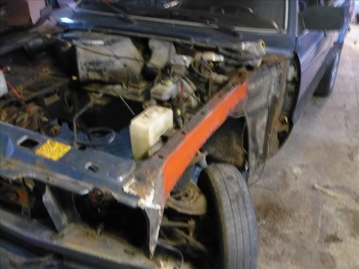 Ford Taunus projekt - Ja nu den også rød hen ad siden billede 14