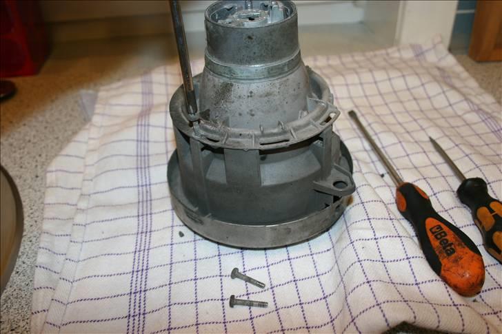 Hjemmelavet sort DE-lygte BMW E30 + E34 *opd 100410* - Skrue-skrue.. billede 3