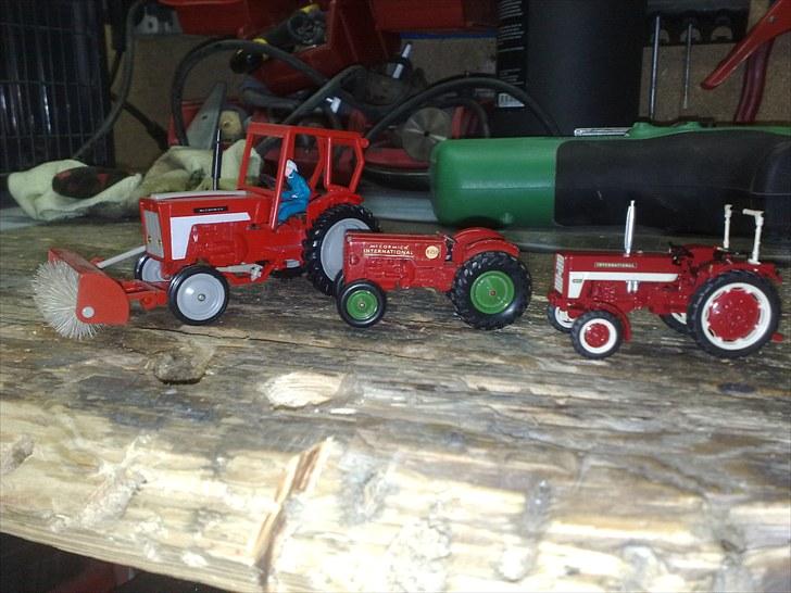 Model traktorer 1/32 - Meget gammelt billede 23