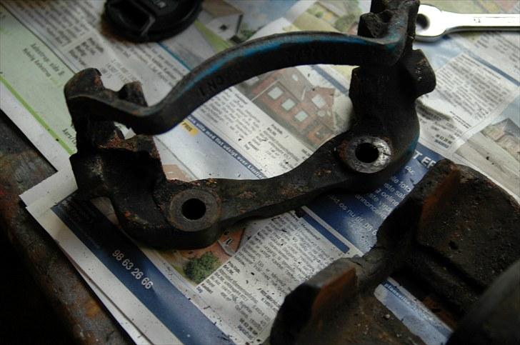 Fjern rust og maling nemt og effektivt via Elektrolyse - Det her er så den anden... Knap så slem.. Men den skal selvf. også renses billede 16