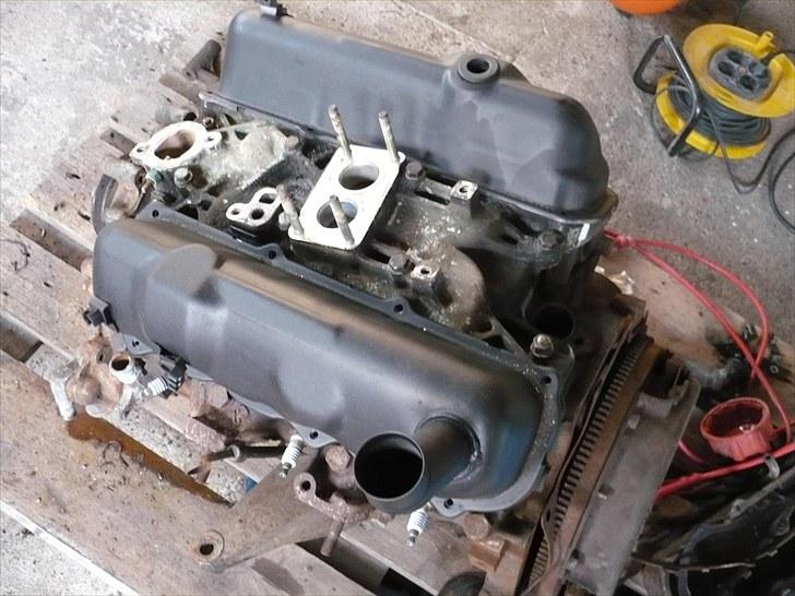 Ford Taunus projekt - Ny motor under samling med nye pakninger billede 31