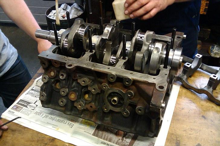 Renovering af 300ZX Twin Turbo "Tykke Bertha" - Lidt under monteringen billede 334