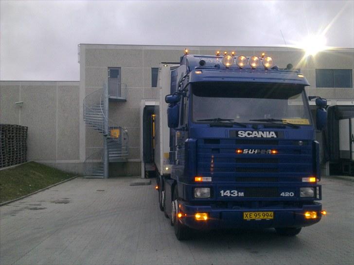 Min vogn ved H C Svendsen.  billede 93