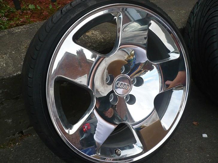 Audi TT parabol billede 1