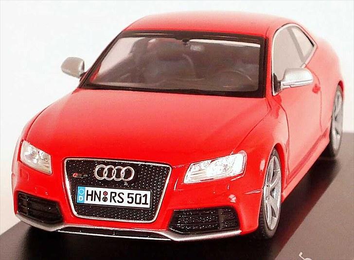 MODEL BILER i størrelse 1:43-1:24 og 1:18  billede 179