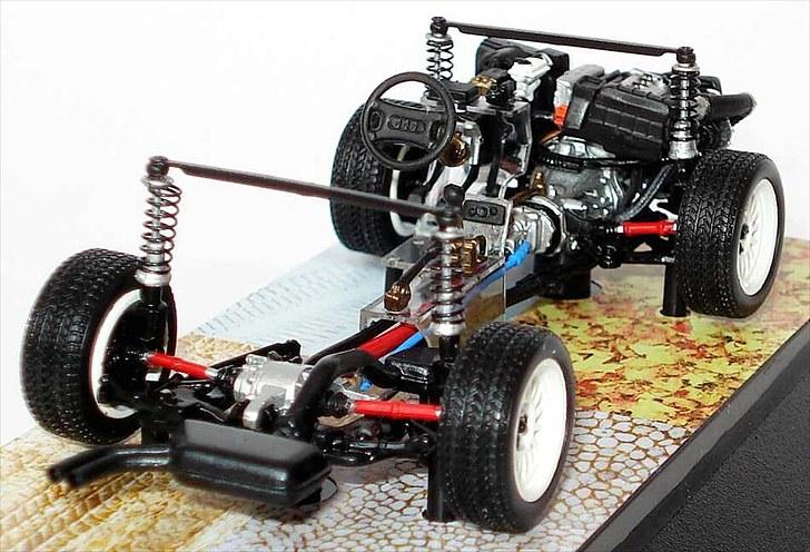 MODEL BILER i størrelse 1:43-1:24 og 1:18  billede 182