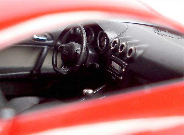 MODEL BILER i størrelse 1:43-1:24 og 1:18  billede 188