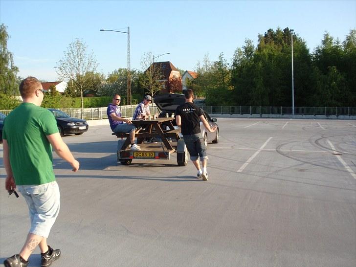 Billeder fra "team bænken"  - Tema bænkens sparkedæk/hygge grill træf den 21/5 10 billede 5