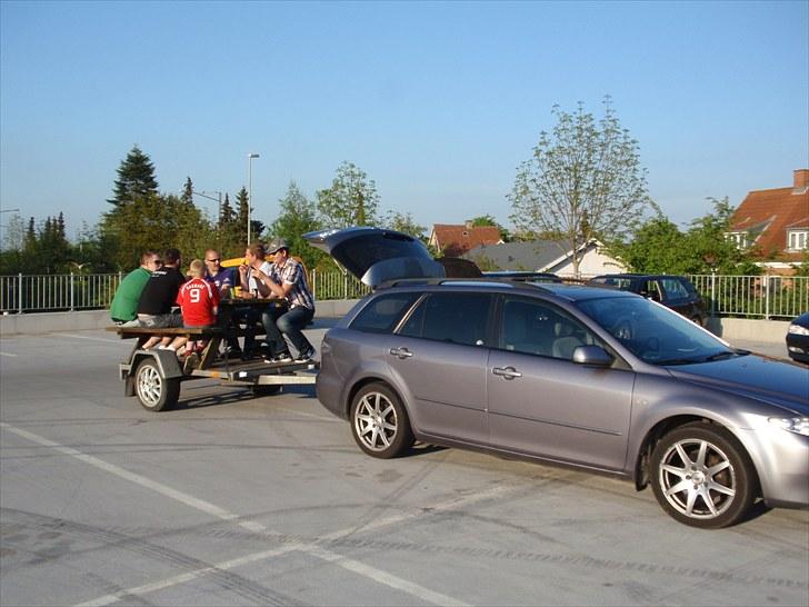 Billeder fra "team bænken"  - Tema bænkens sparkedæk/hygge grill træf den 21/5 10 billede 2