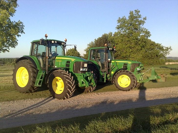 Billeder af de grønne på gården - JD 7530      JD 6630 billede 3