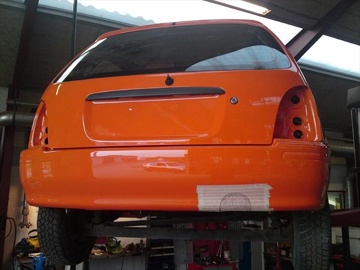 Rustfri udstødning - Der skulle jo os lige laves plads til det 4" røvhul der skulle ud af enden. billede 6