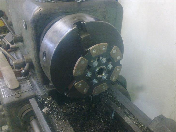 Toyota corolla ae82  - Center metal kobling billede 80