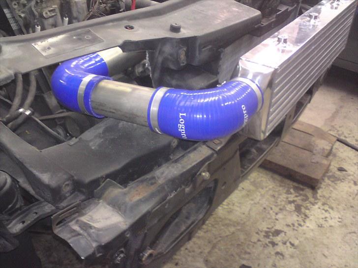 Ctstyling.dk til DHB 2010 - Så er IC monteret solidt i fronten. billede 9