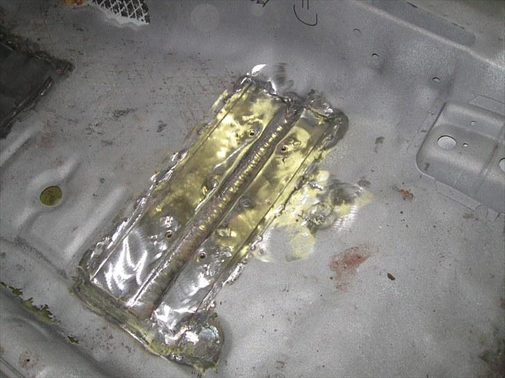 Opel Manta B Gsi :) - Ny plade hvor førersædet skal sidde.. :) billede 80