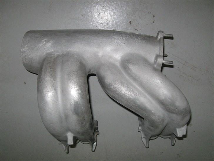 Opel Manta B Gsi :) - Så blev den skåret over, og fik fjernet det meste krater og gamle støbefejl osv, skal nok blive godt.. :) billede 91